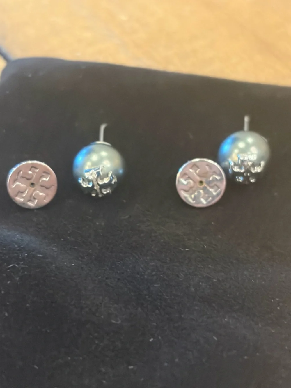 Tory Burch Iridescent Pearl and Silver Logo Double-Sided Stud Earrings - Picture 2 of 4